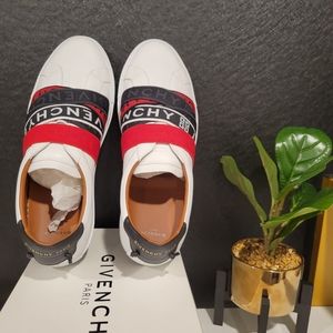Brand new men's Givenchy sneakers